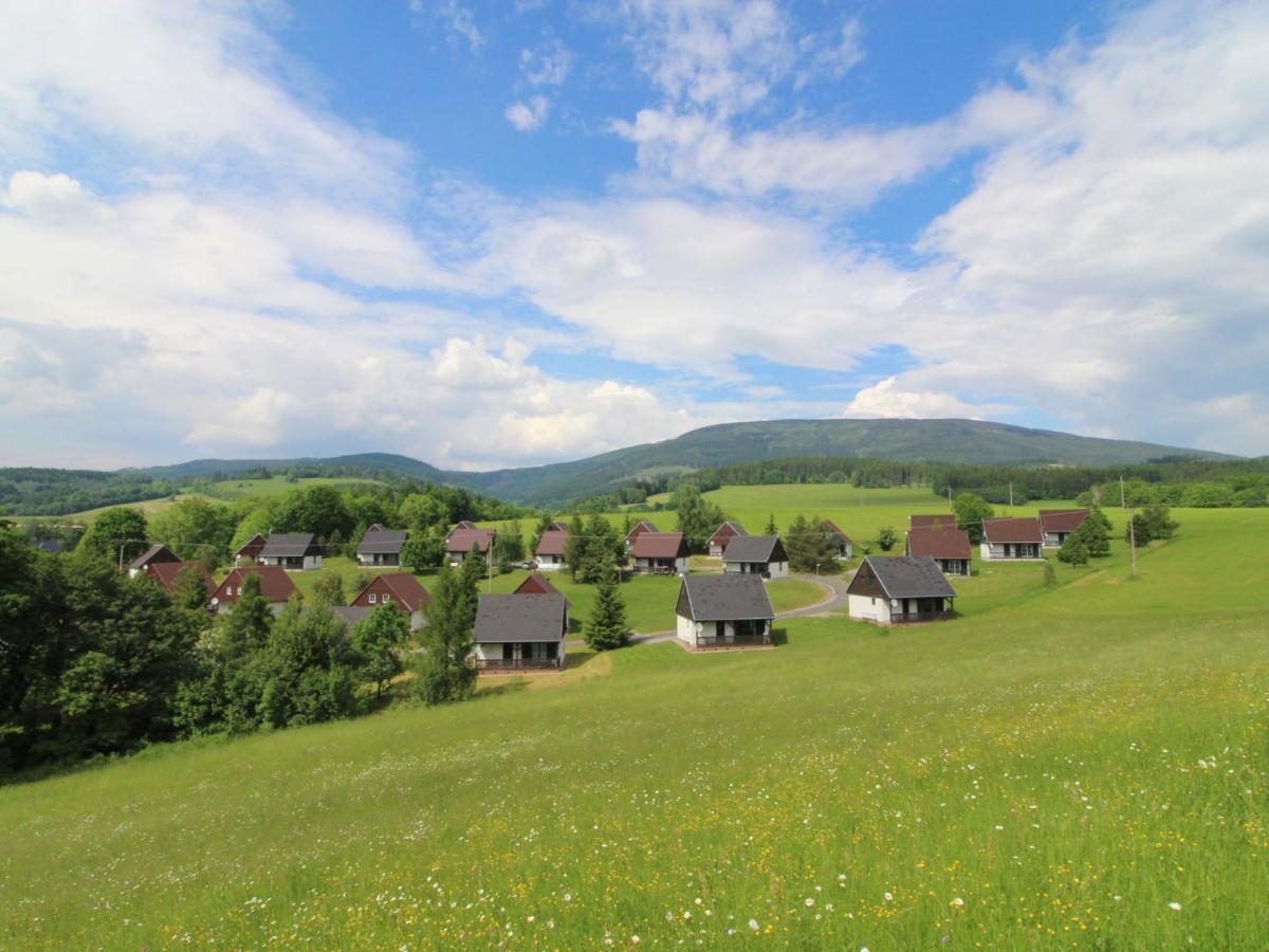 Holiday Home Holiday Hill 39 By Interhome Cista  Zewnętrze zdjęcie
