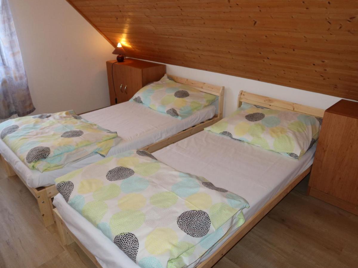 Holiday Home Holiday Hill 39 By Interhome Cista  Zewnętrze zdjęcie