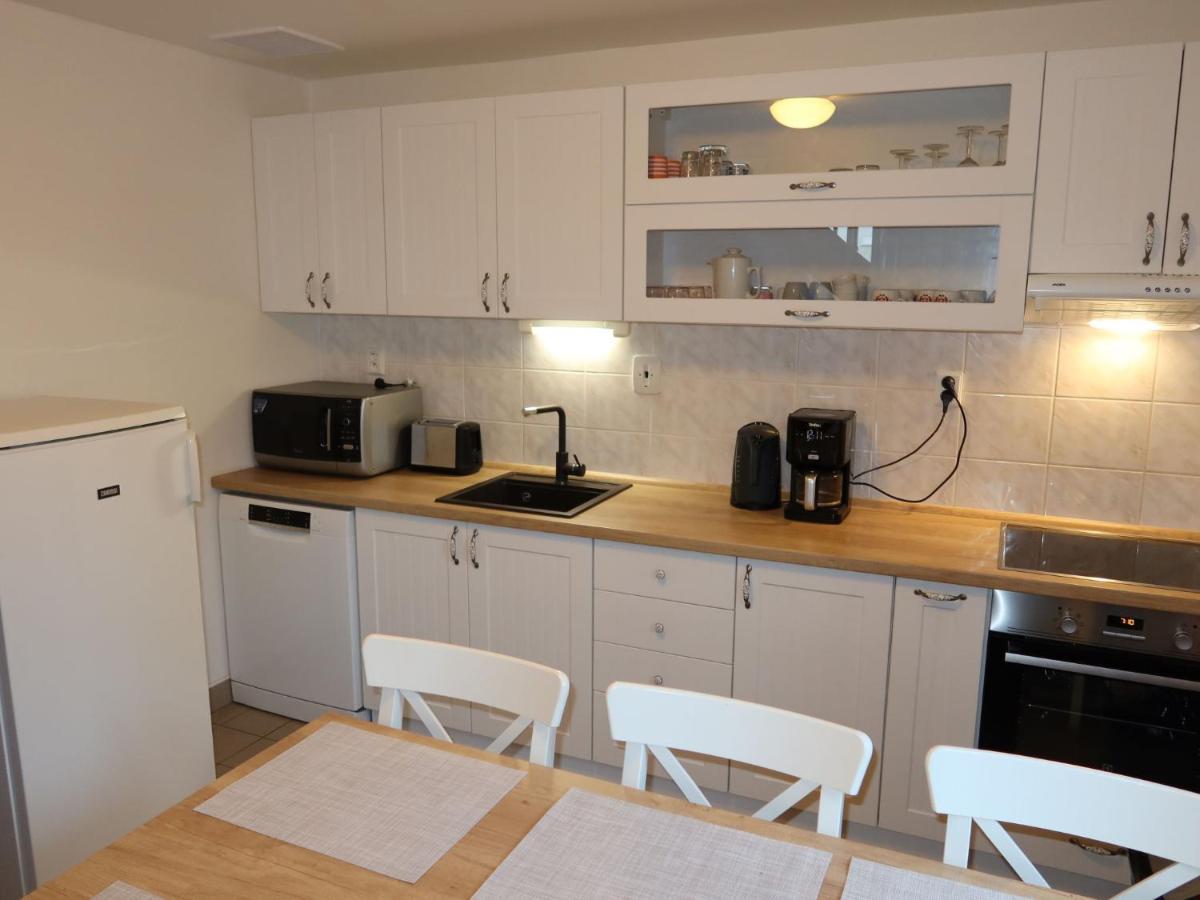 Holiday Home Holiday Hill 39 By Interhome Cista  Zewnętrze zdjęcie